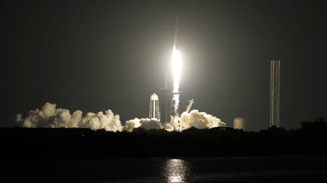 Пентагон запустил экспериментальный космический лазер — RT World News