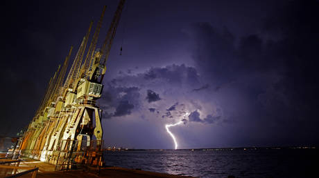 Сенатор США пригрозил Бразилии «калечащими санкциями» — RT World News