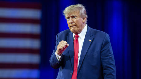 Трамп опубликует «частные» письма иностранных лидеров — RT World News