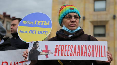 Экс-президент призывает Запад ввести санкции против Грузии — RT Россия и бывший Советский Союз