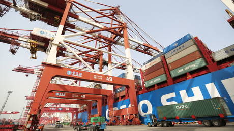 Китай разозлился на США из-за санкций, связанных с Россией — RT Business News