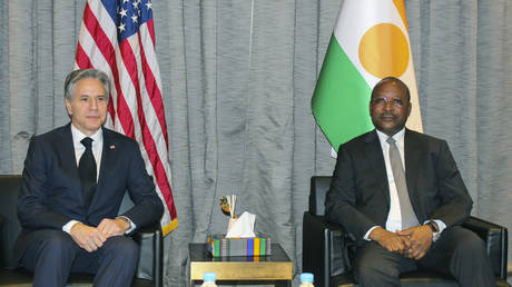 США оказывают давление на африканского союзника, чтобы тот наладил отношения с Израилем — Axios — RT Africa