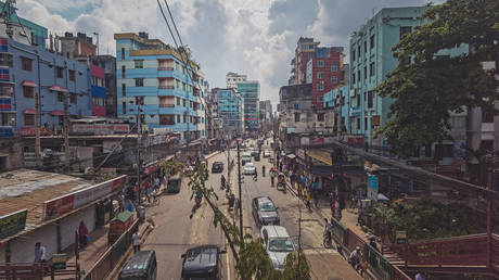 Бангладеш готов покупать российскую нефть — RT Business News