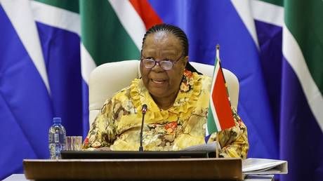 Бедные и маргинализированные, которым больше всего угрожает торговая война – Южная Африка – RT Africa