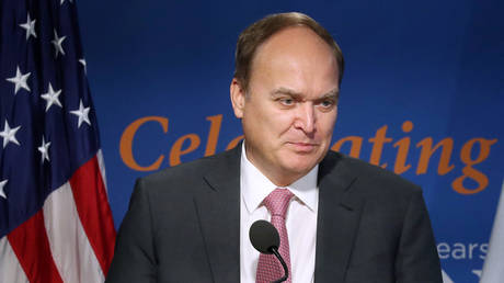 ЦРУ «тратит впустую доллары американских налогоплательщиков» — посол — RT Россия и бывший Советский Союз