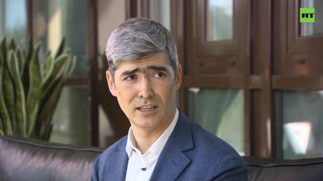 Глава Калашникова рассказал, почему он производит оружие — RT Россия и бывший Советский Союз