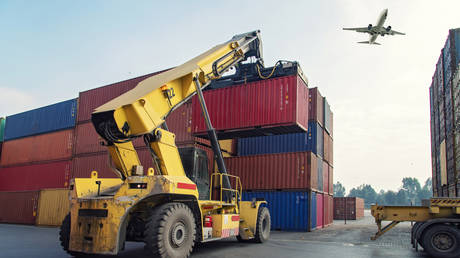 Итальянский экспорт в Китай необъяснимо вырос — Bloomberg — RT Business News