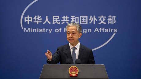 Китай обвиняет США в «вооружении» технических вопросов — RT World News