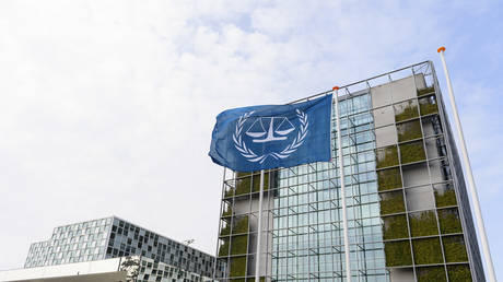 Правящая партия ЮАР приветствует Путина, несмотря на ордер МУС — RT World News