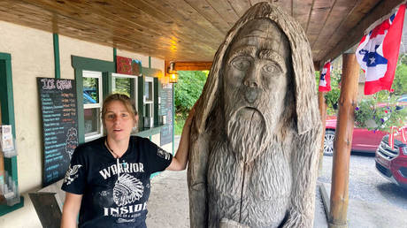 Участник беспорядков 6 января посажен в тюрьму за попытку «повесить» Пелоси — RT World News