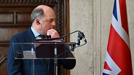 Байден разбивает надежды Уоллеса стать следующим главой НАТО — Telegraph — RT World News