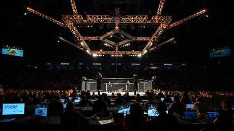 Бой Маска и Цукерберга в клетке может стать самым прибыльным в истории — UFC — RT Business News