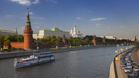 ЕС пытается заполучить замороженные российские деньги — RT Business News