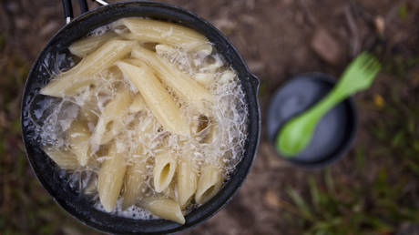 Напряженность в отношении макаронных изделий в ЕС накаляется — FT — RT Business News