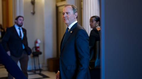 Палата представителей США осудила конгрессмена «Рашагейт» — RT World News