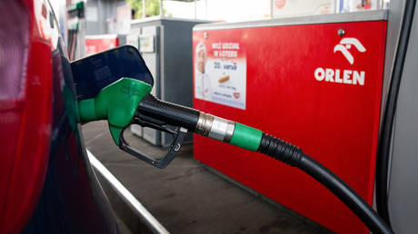 Польша подписала соглашение о добыче британской нефти — RT Business News