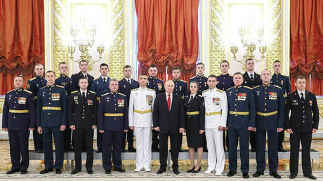 Украинцы знают, что у них «нет шансов» против России – Путин — RT Россия и бывший Советский Союз