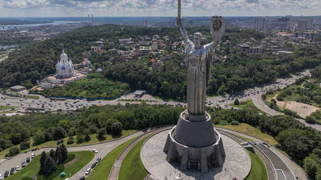 Explosions reported in Kiev after air raid alert — RT Russia & Former Soviet Union