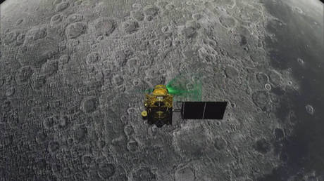 India’s Chandrayaan-3 mission lands on Moon — RT India
