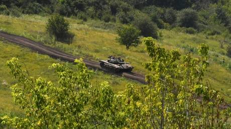 Russian senator promises new offensive in Ukraine — RT Russia & Former Soviet Union