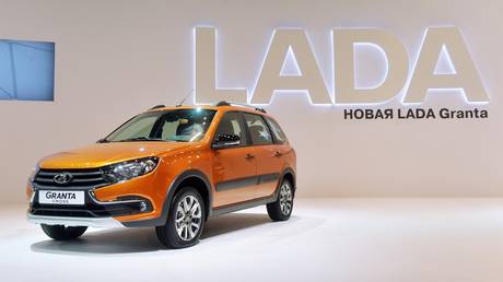 Russia’s biggest automaker reports soaring sales — RT Business News