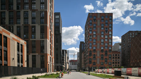 Russian home prices up 73% in three years, official warns — RT Business News