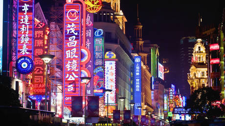 Russia’s largest private bank plans China expansion  — RT Business News