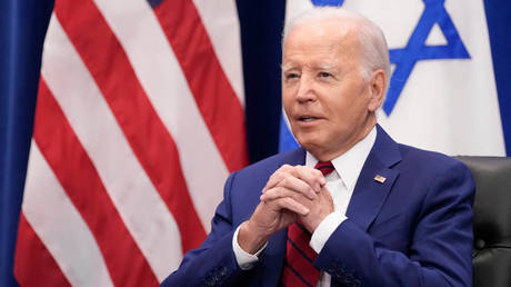 Biden seeks $100 billion in Israel and Ukraine aid – Bloomberg — RT World News