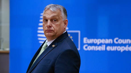 Hungarian PM blasts EU as ‘parody’ of USSR — RT World News