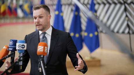 Russia threatens NATO state’s FM with criminal charges — RT Russia & Former Soviet Union