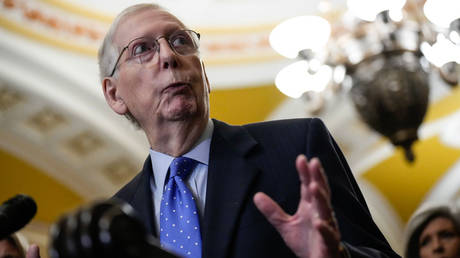 Top Republican lawmaker backs Biden’s Ukraine aid plan — RT World News