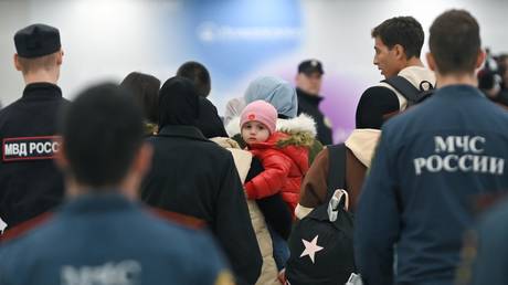 Москва благодарит Каир за помощь в эвакуации граждан из сектора Газа — RT Россия и бывший СССР