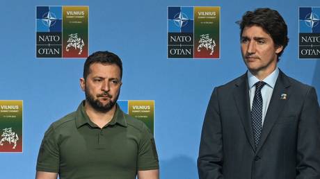 Премьер-министр Канады винит «МАГА» в неудаче на Украине — RT World News