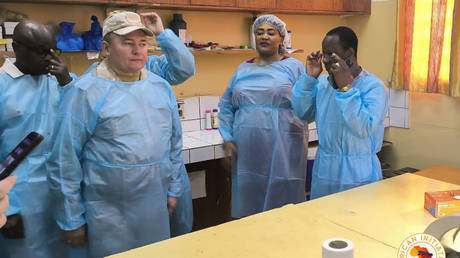 Россия поддерживает борьбу Буркина-Фасо со смертельными болезнями — RT Africa