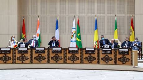 Африканские страны распустят поддерживаемый Парижем альянс G5 Sahel — RT Africa