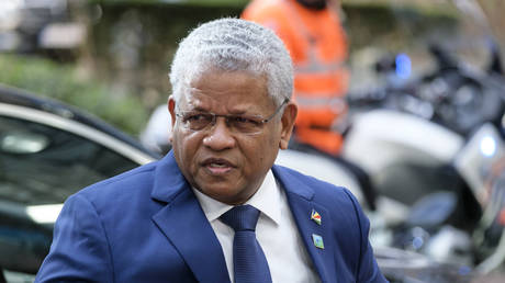 ЧП на Сейшельских островах после взрыва и наводнения — RT Africa