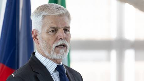 Чешский лидер предупреждает о «значительных переменах» для Киева — RT World News