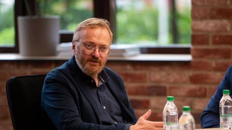 Государство должно заклеймить движение за свободу детей как экстремистское – российский депутат – RT Россия и бывший СССР