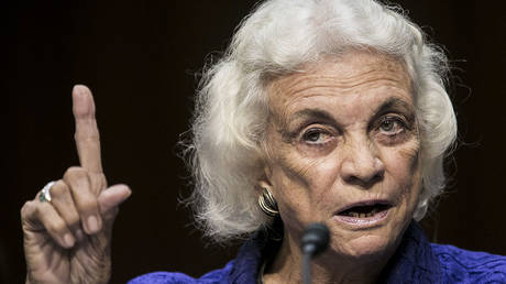 Умер исторический американский судья — RT World News