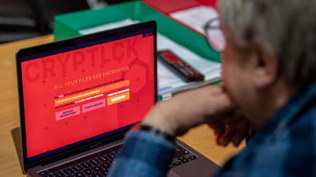 Великобритания рискует «катастрофической» кибератакой «в любой момент» – доклад — RT World News