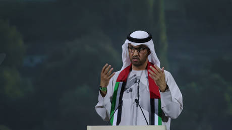 За призывами к поэтапному отказу от ископаемого топлива стоит «никакая наука» — президент COP28 — RT Business News