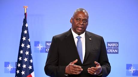 Госпитализированный глава Пентагона пропустит встречу НАТО по Украине — RT World News