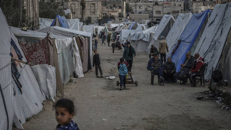 Израиль обещает создать «гуманитарные острова» в секторе Газа — RT World News