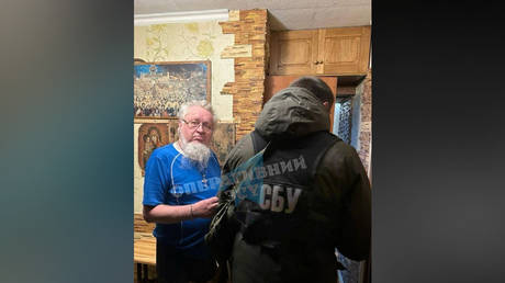 На Украине арестовали священника за клеймение «азовских» нацистов — RT Россия и бывший Советский Союз