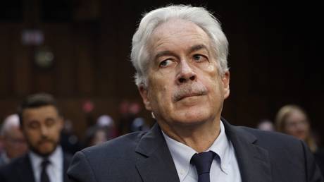 Не дать Киеву миллиарды долларов было бы «исторической ошибкой» – глава ЦРУ — RT World News