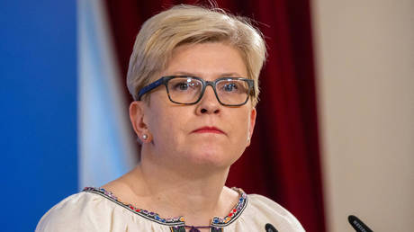 «Попугай» Путин оставил премьер-министра Литвы покрасневшим — RT Россия и бывший Советский Союз