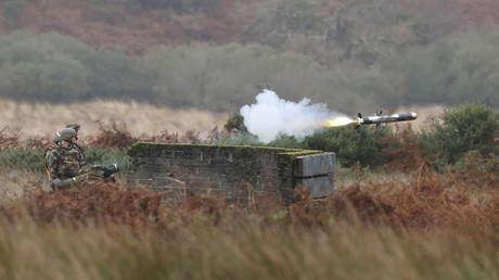 США дали добро на продажу Javelin африканской стране — RT Africa