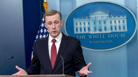 Белый дом ответил на обвинения России в терроризме, связанные с Байденом — RT World News