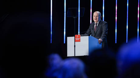 Конец эры ископаемого топлива – Шольц – RT World News