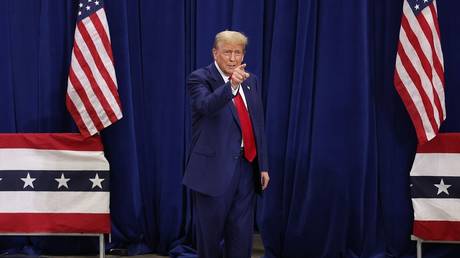 План Трампа по Украине «примитивен» – Зеленский — RT Россия и бывший Советский Союз